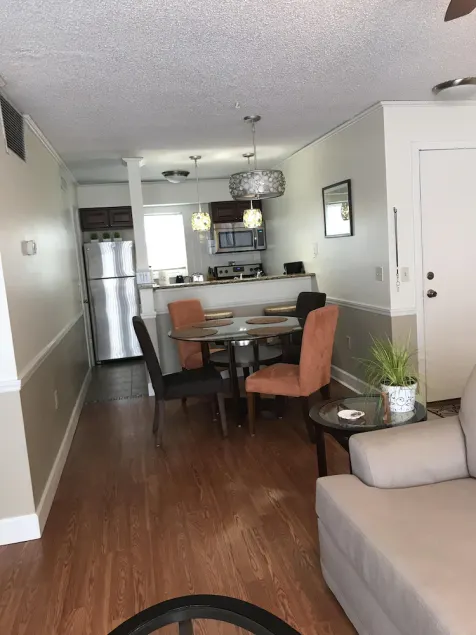 6 / 19-6 / 29 SPÉCIAL! Condo rénové, 2 piscines, Pier, Plage proche, Nouveau parc, Gym, Jacuzz - Image 1
