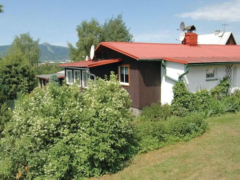 Estupenda casa de vacaciones privada para 6 personas con TV, mascotas permitida y vista panorámica - Image 1