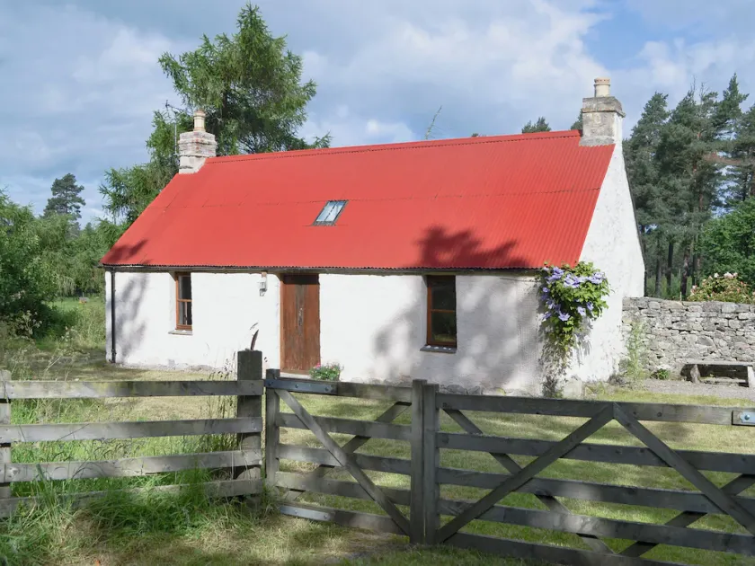 1 bedroom accommodation in Dunphail, near Forres - Image 1