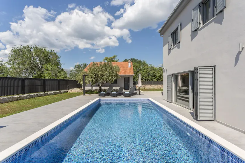 Den mest smukke villa med privat pool i Split - Image 1