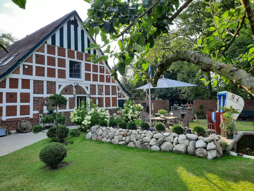 100 år gamle renoveret bondegård beliggende i en rolig beliggenhed på Nordsøen *** - Image 1
