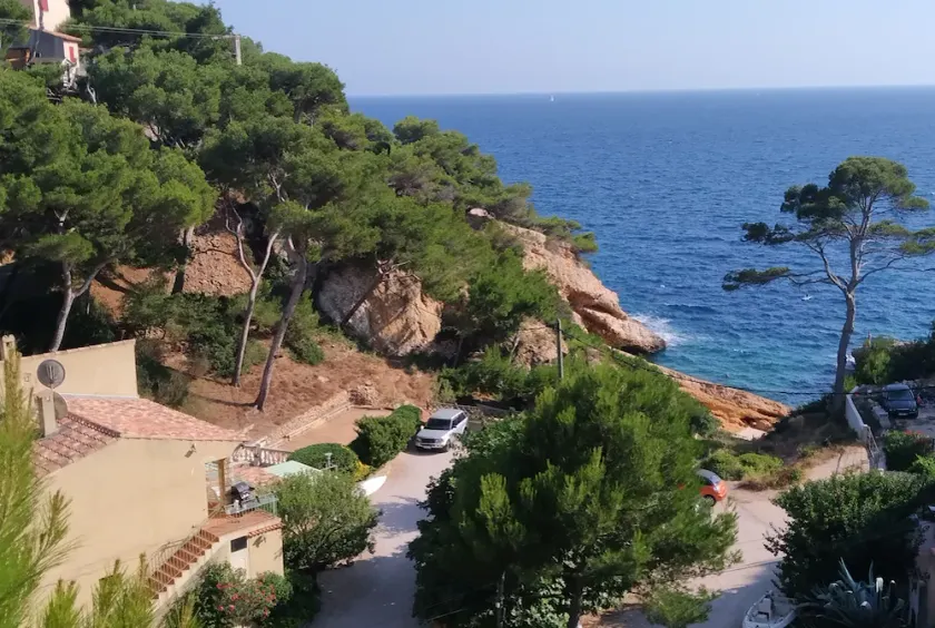 Waterfront, adgang til Calanque, Top of Villa - Image 1