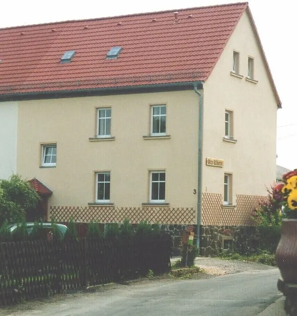 Huset til en familieferie med haver, pool og mange destinationer - Image 1