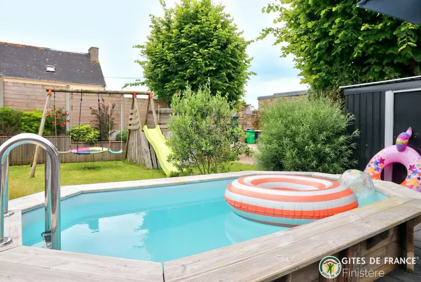 Maison de charme de plus de 200m2 à 15 minutes des plages - Image 1
