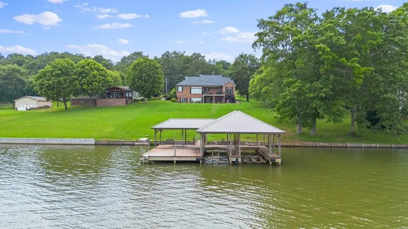 Private Dock + Game Room + Event Space for special occasions. - Image 1