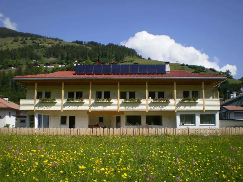 Lotus Residence: large apartment in the quieteness of the Dolomites - Image 1