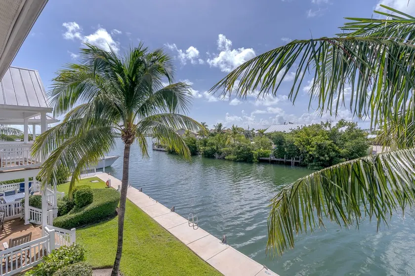 Coral Lagoon #4 - Pool - Dockage - Minutes to Open Water and Vaca Cut - Image 1