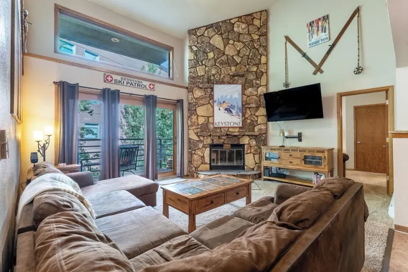 Keystone Condo, Walking Distance to Ski Lift - Image 1