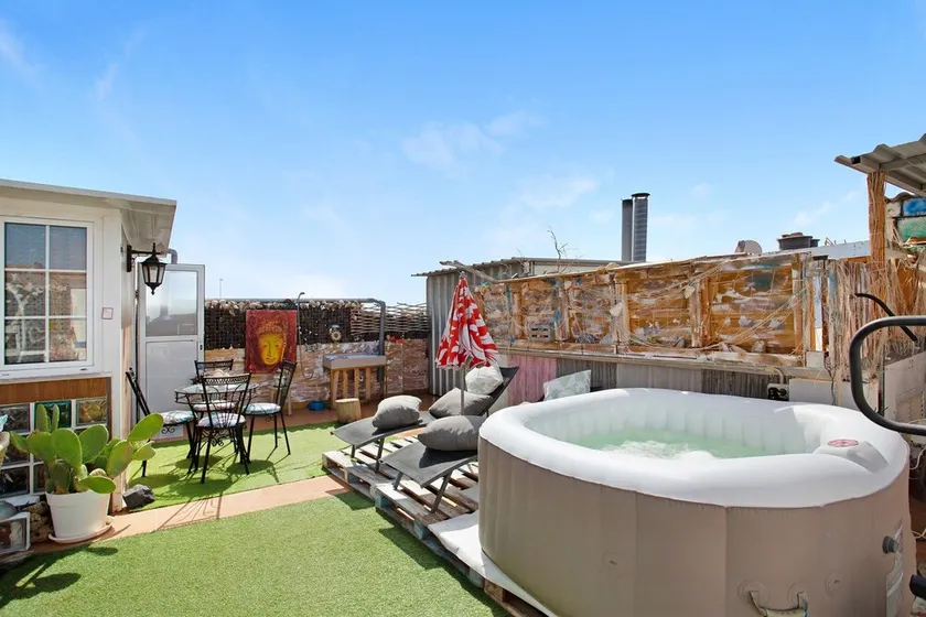 Vacation Apartment 'Casa Siryo' with Mountain View, Private Terrace and Wi-Fi - Image 1