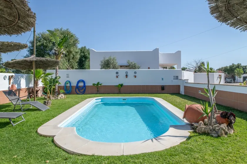Ferienhaus \"Casa Trafalmar\" mit Pool, WLAN, Garten und Terrasse - Image 1