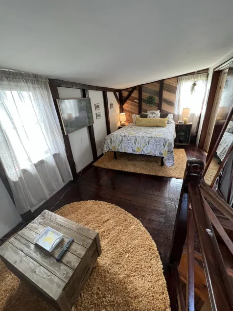 Pocono Cottage - Close to everything! - Image 1