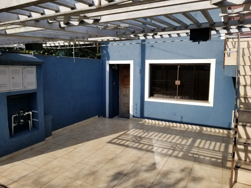 Beautiful property, fully furnished, renovated, and in a great location. - Image 1