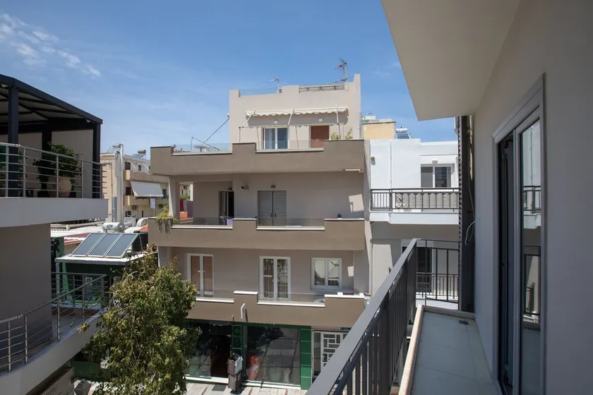 Griffin Luxury Suites in Heraklion Center - Image 1