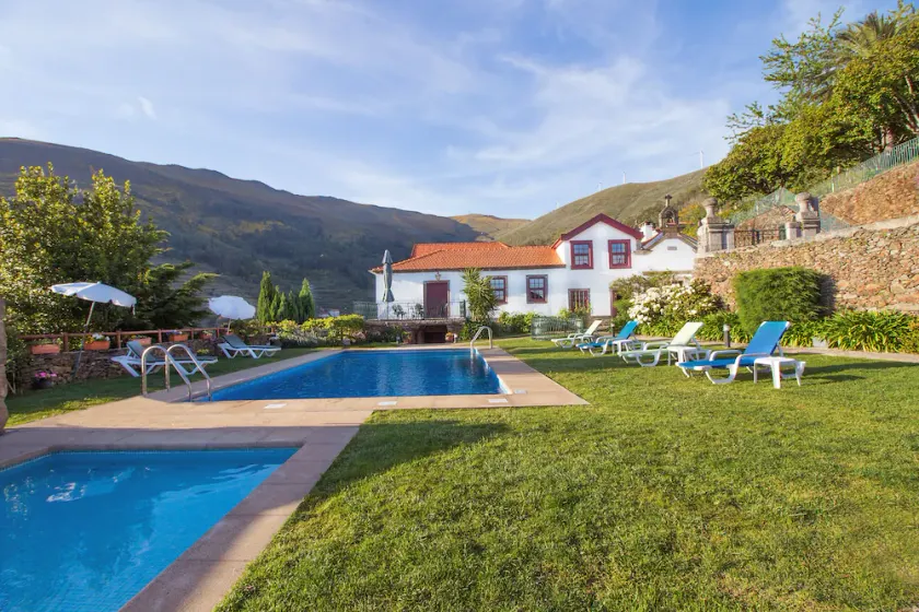 Villa appartata di lusso, splendida vista, piscina, area giochi, giochi, cinema, grande gruppo - Image 1