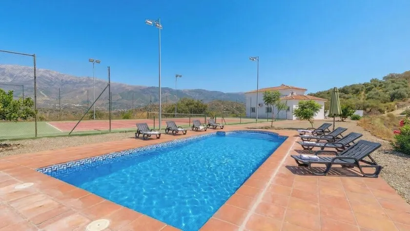 Villa Bandoleros Arenas by Ruralidays - Image 1