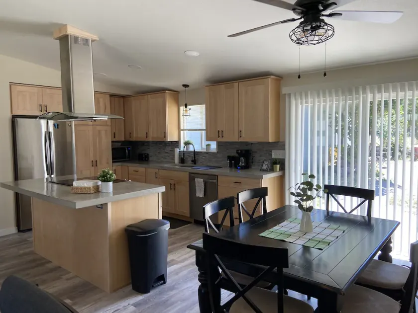 Beautiful home in downtown Goldendale - Image 1