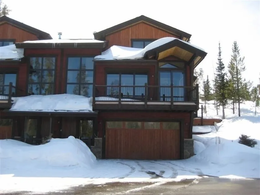 Beautiful Modern Townhome!!! Stunning Mountain Views! Best Clubhouse! - Image 1