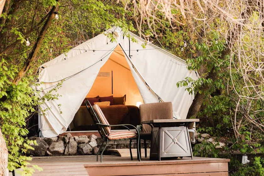 Glamping | Outdoor Shower | Bathroom - Image 1