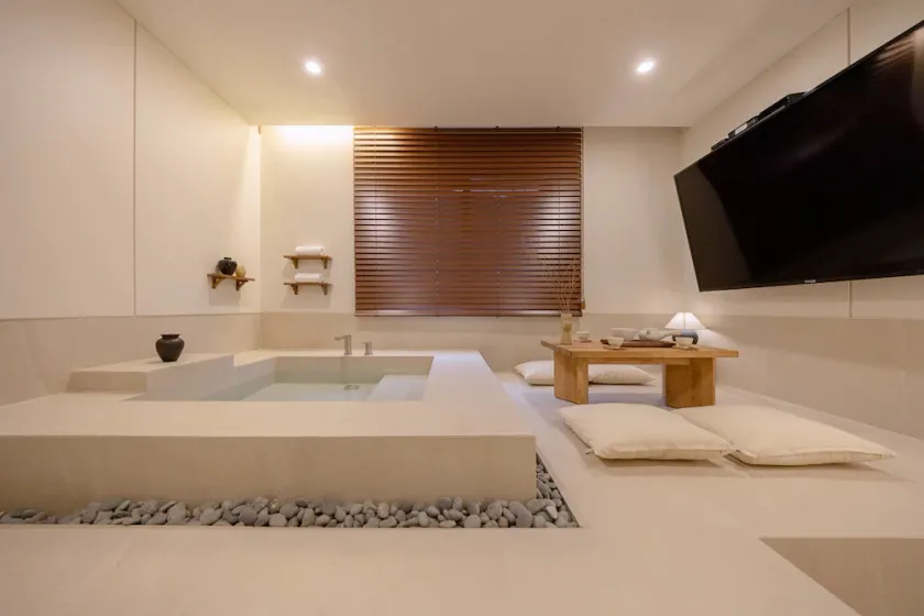 Object Anook Hotel Gumi - Image 1