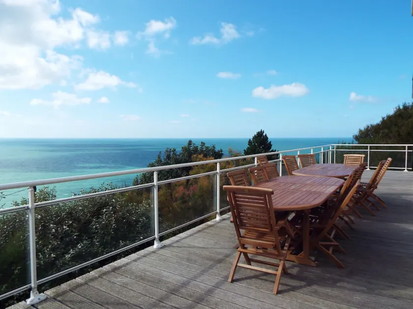 Villa, sehr shöne Blick auf Meer und Felsen, luxuriöse Leistungen, 2h von Paris - Image 1