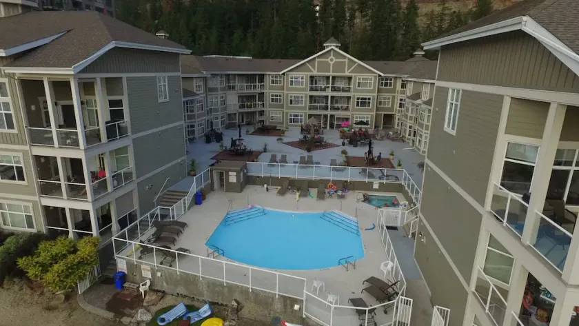 Ground Floor Grandview Shores Condo Mara Lake Waterfront w/Boat Slip - Image 1