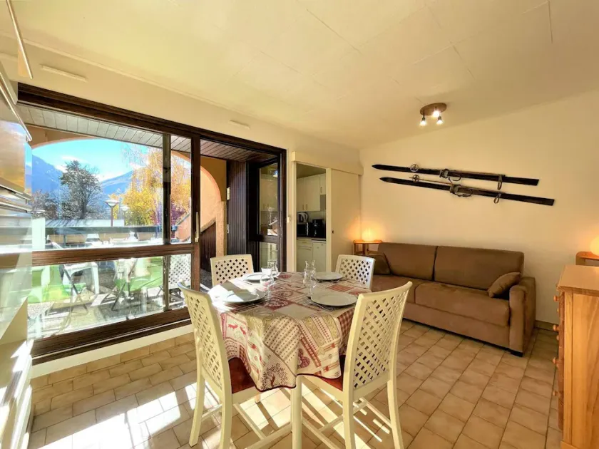 Studio cosy avec balcon, proche centre et télécabine – Briançon - Image 1