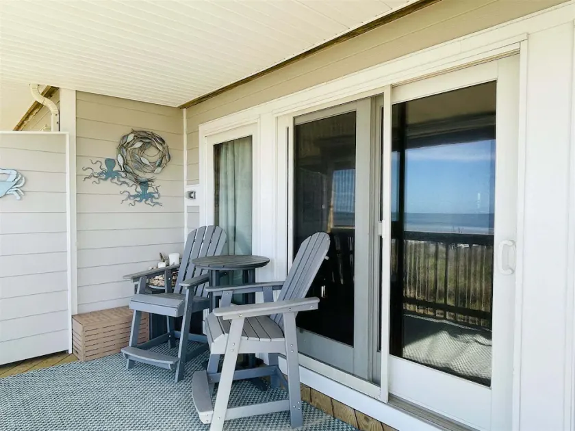 Sw 4 Seas-the-day 1 Bedroom Condo by RedAwning - Image 1
