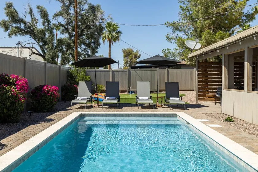 Scottsdale 4BR Pool + Putting Green - 5 Min Old Town - Image 1
