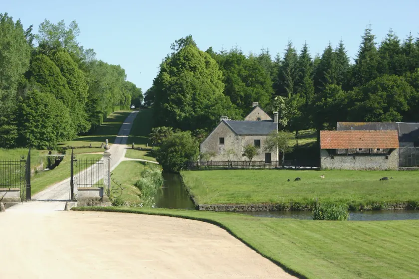 Superbe moulin du 16è siècle - Image 1