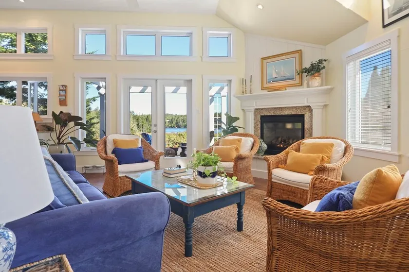 The Nest at Deep Cove - Image 1