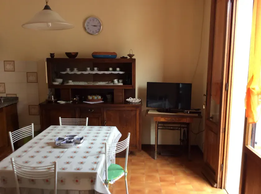 Apartment in quiet area near the walls, the cathedral and the Leaning Tower - Image 1