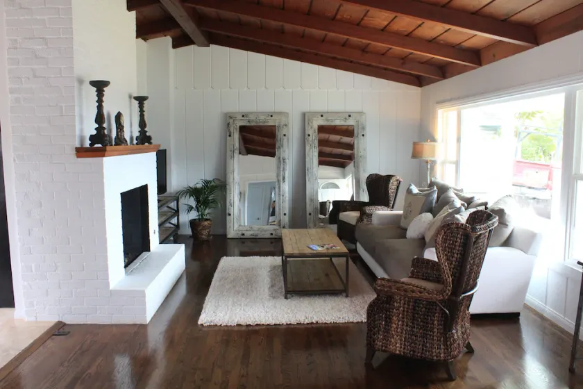 2 Minuten zu Fuß zum Strand! Unglaubliche Resort Style Beach House W / A / C & WIFI! - Image 1