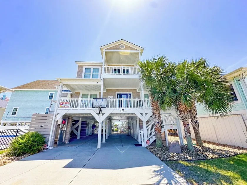 Luxury 4Bedroom/ 4 Bath with Private Salt-Water Pool! - Image 1