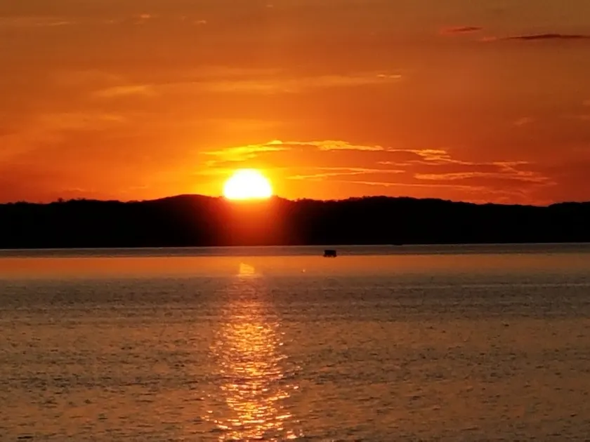Sunset Cabin On Cotton Lake - Image 1