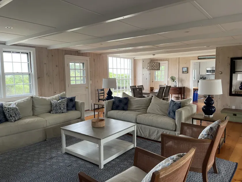 Charming 2 bedroom, 2 bath home with water views and steps to private beach - Image 1