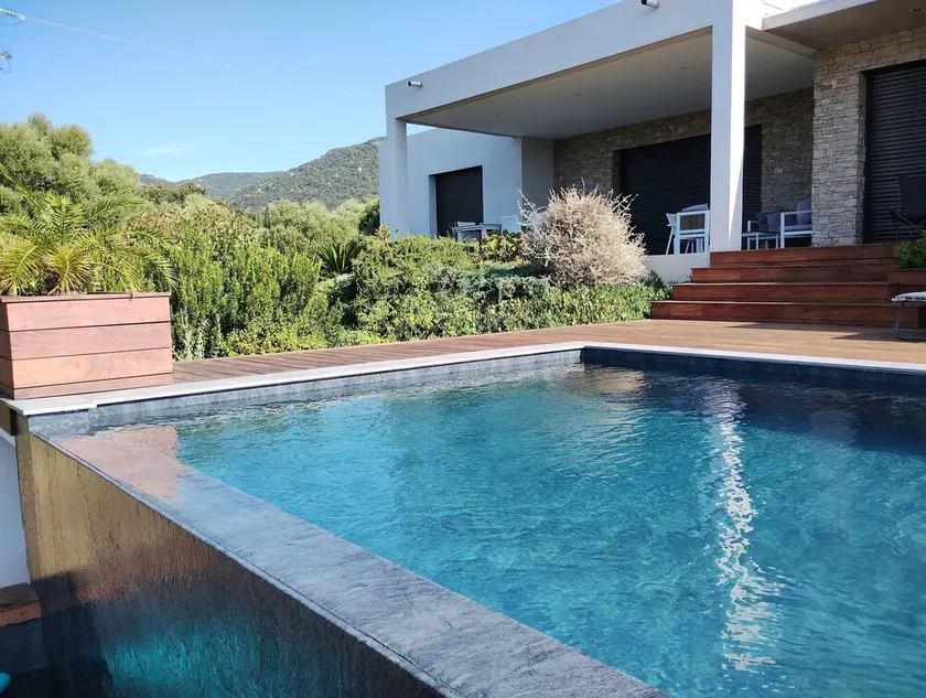 Moderne hus Monacia d'Aullène Sydkorea havudsigt - Image 1
