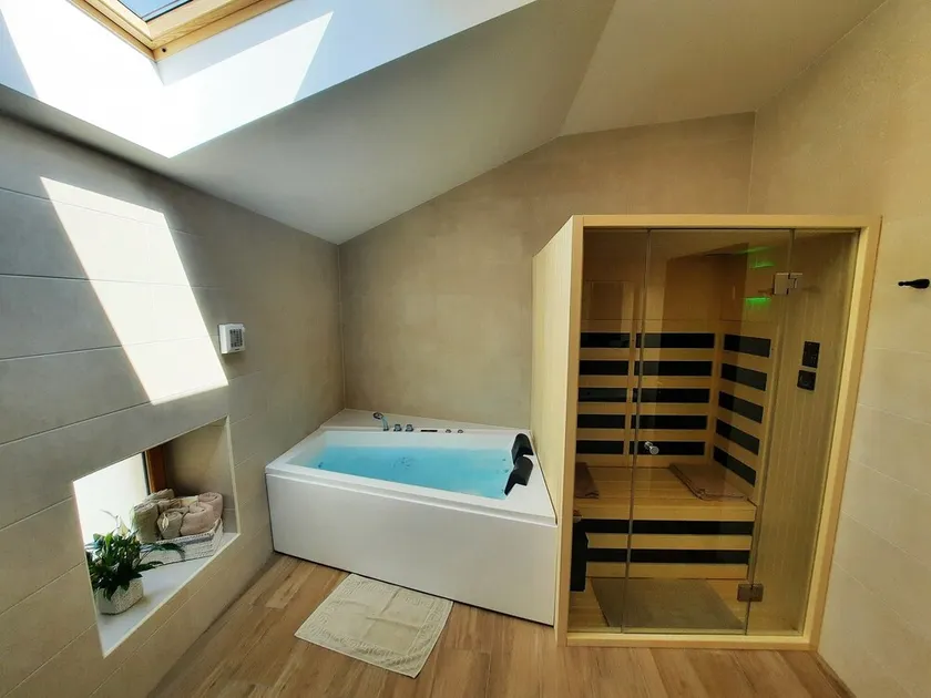 Schöne Wohnung mit Whirlpool und Grill - Image 1