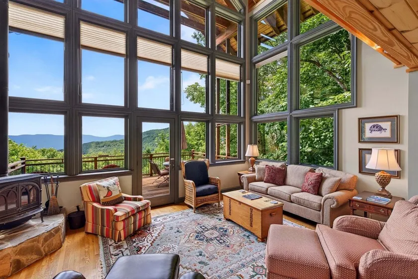 High Haven | Breathtaking Mountain Views! - Image 1