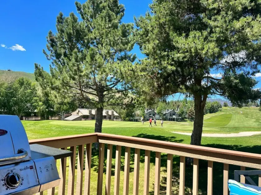 Sun Valley Condo on the Green with Dollar Views - Image 1