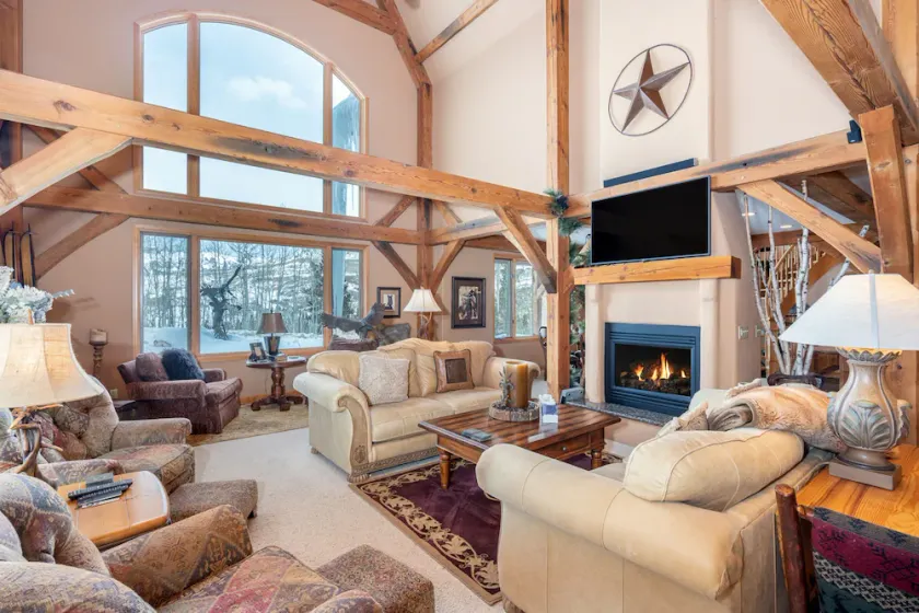 Two-story, dog-friendly home with fireplace & W/D - Image 1