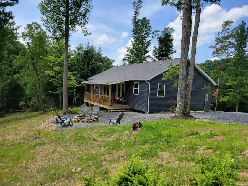 The Blackberry Cottage at Mountain Paradise - Image 1
