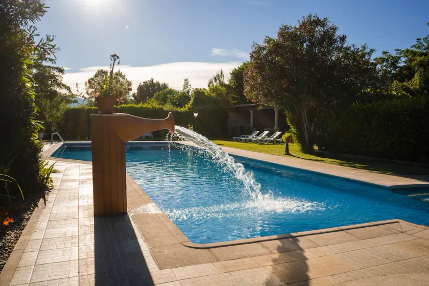 Cottage - Pedraça, casa Cabeceiras de Basto affascinante con un ampio giardino, barbecue e piscina in gated immobiliare. - Image 1