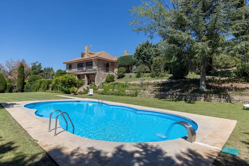 Casa Rural Las Yernas - Image 1