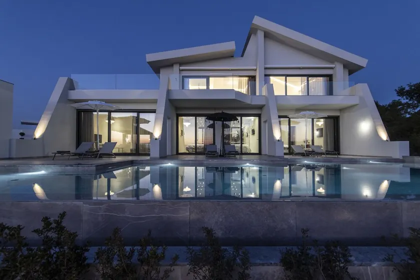 Ilios villa -  a luxurious private shelter near to sea. - Image 1