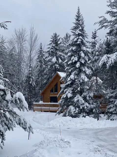 Log Cabin minutes from Bretton Woods!! - Image 1