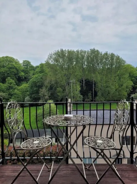 Luxury Penthouse on Waterside Knaresborough - Image 1