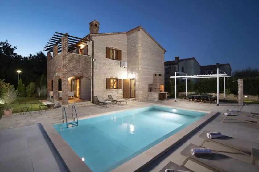 Paradise Villa Istria con piscina, 4 dormitorios, patio verde - Image 1