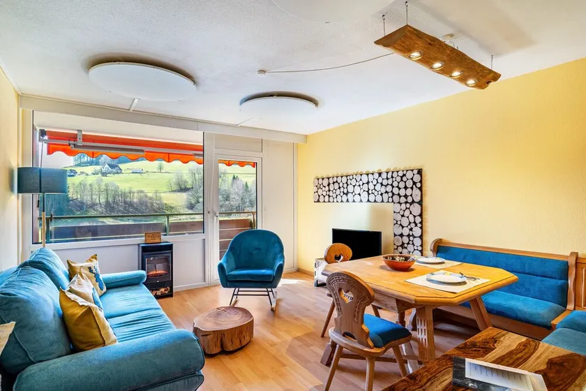 Holiday Apartment 'Schwarzwald Wölkchen' with Mountain View, Shared Garden and Wi-Fi - Image 1