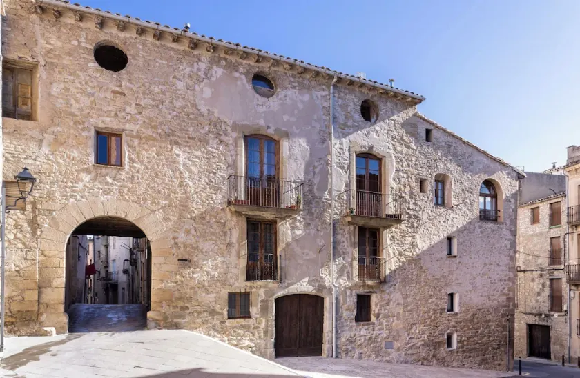 calamarta_ cultural tourism - Image 1
