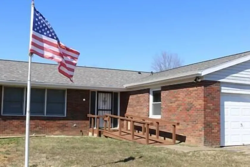 Rt. 682 Athens, 3 bedrooms, 2 baths, FREE Internet, Wi-Fi and FREE Parking - Image 1